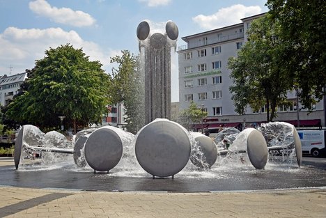 Ebertplatz, Köln, Brunnen, Kunstwerk